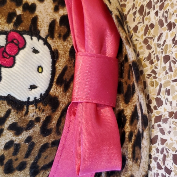 Hello Kitty Fedora EUC - Picture 3 of 9